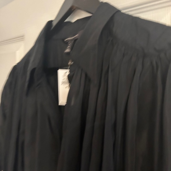 Flowy Blouse - Picture 11 of 13